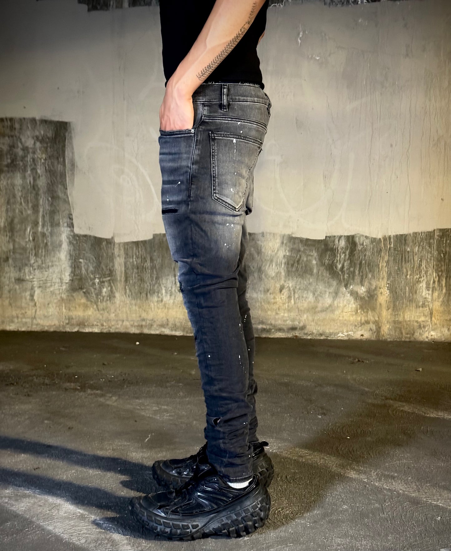Obsidian Slash Jean