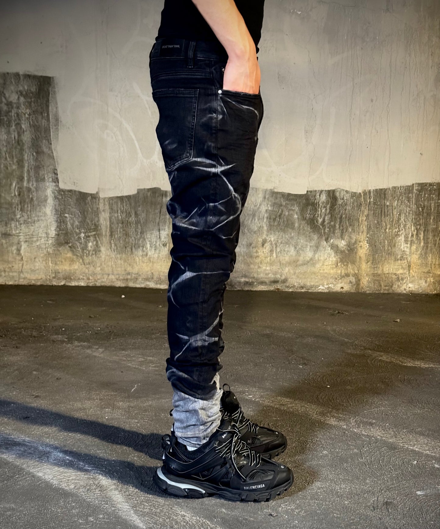 Black Marble Wash Jean