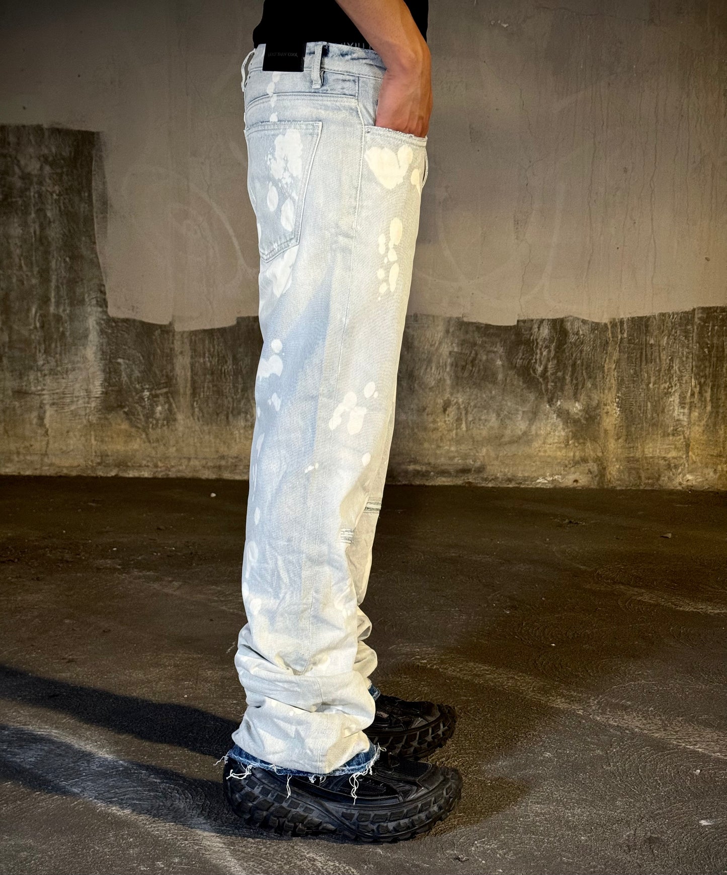 Baggy Destroyed Jean