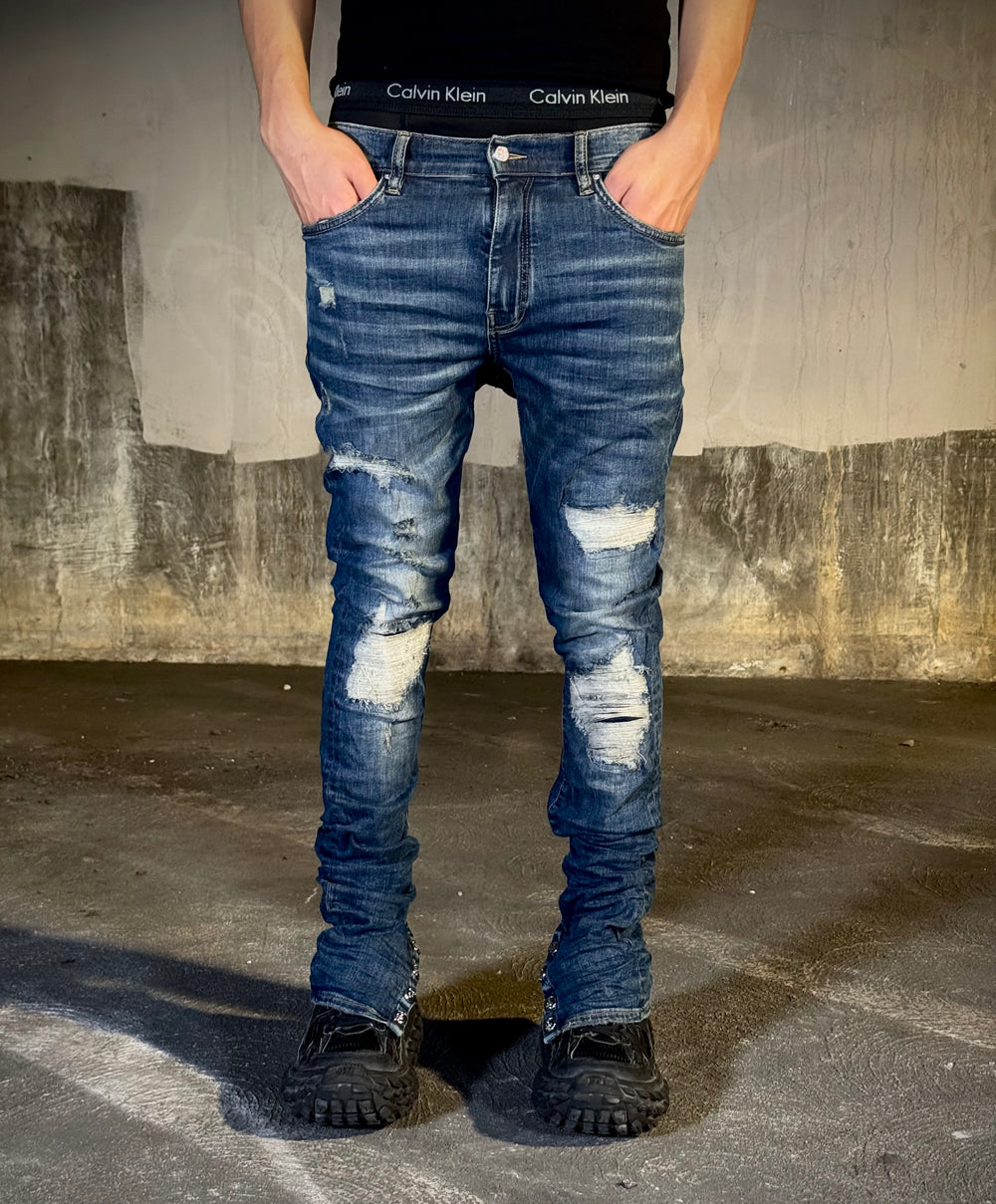 Thrashed Indigo Jean