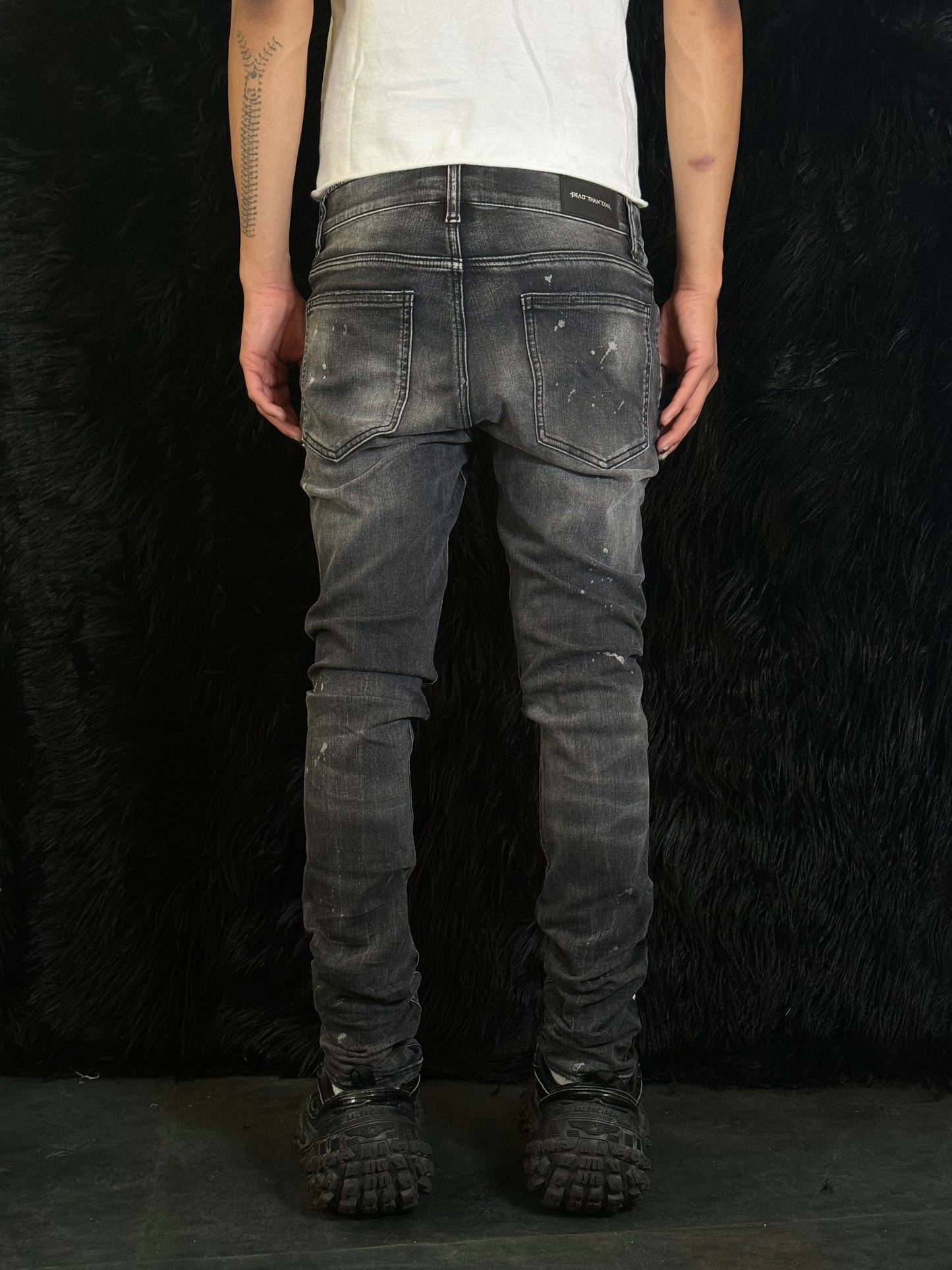 Lead Jean